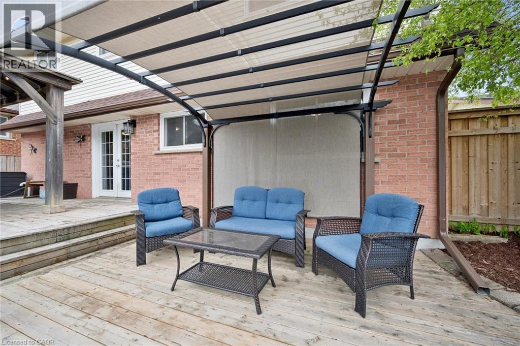 625 PINE ISLAND Crescent thumbnail 37