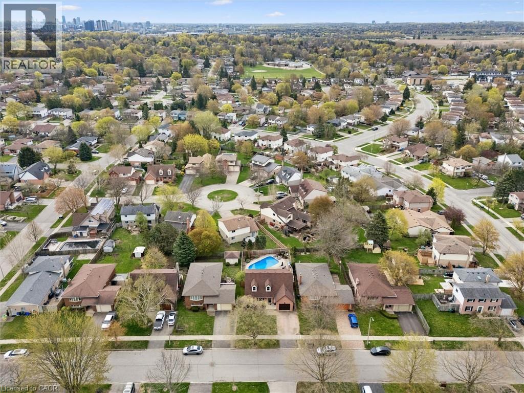 625 PINE ISLAND Crescent thumbnail 40