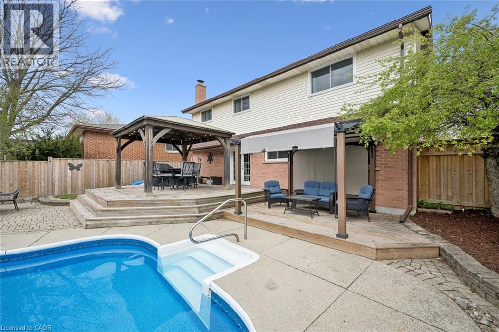 625 PINE ISLAND Crescent thumbnail 35