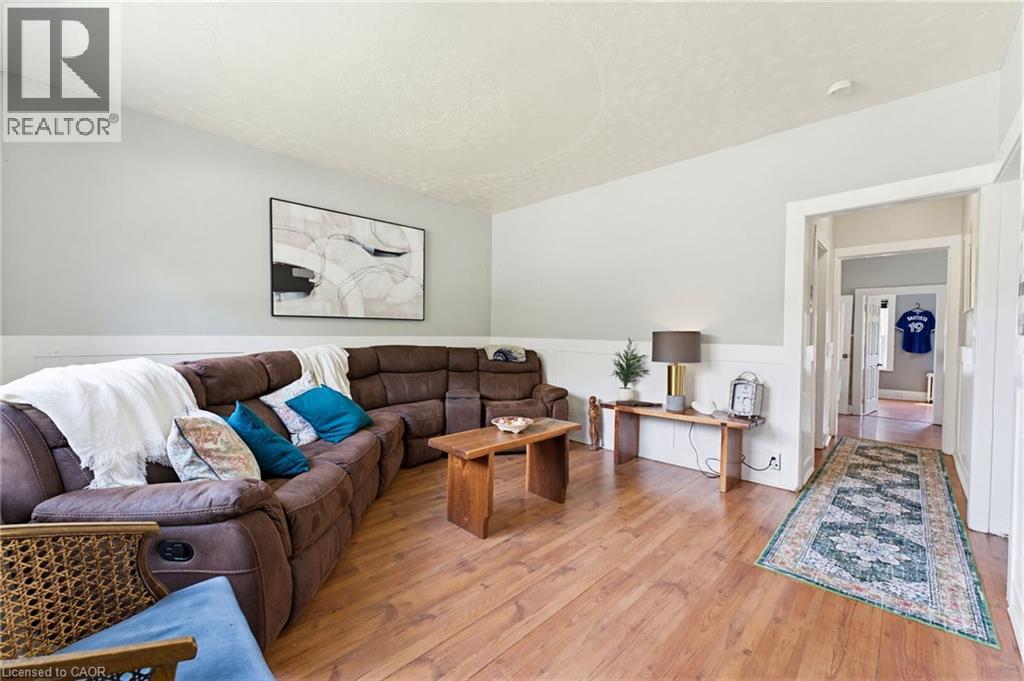 25 BEVERLY Street thumbnail 6