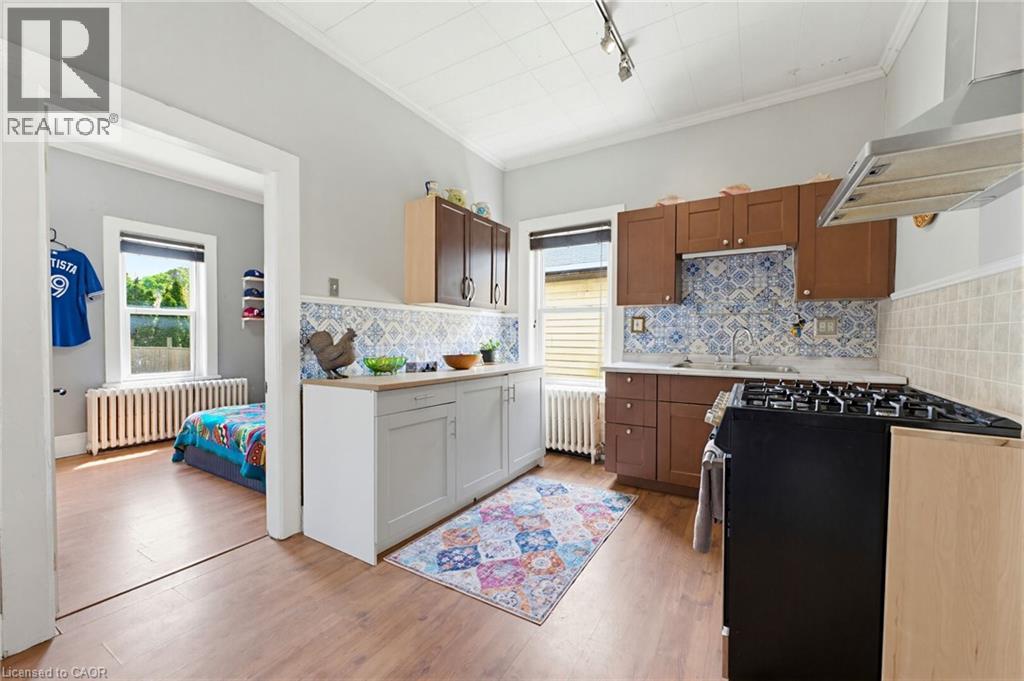 25 BEVERLY Street thumbnail 8