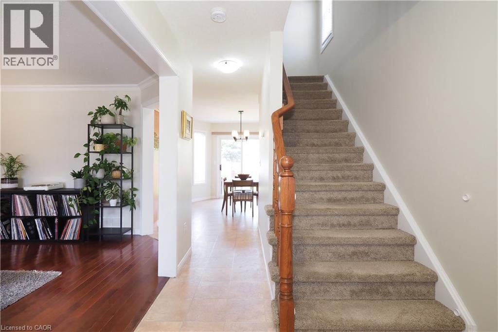 28 BRISTOW CREEK Drive thumbnail 7