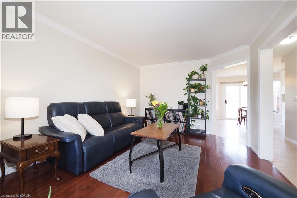 28 BRISTOW CREEK Drive thumbnail 12