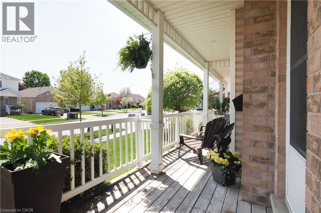 28 BRISTOW CREEK Drive thumbnail 4