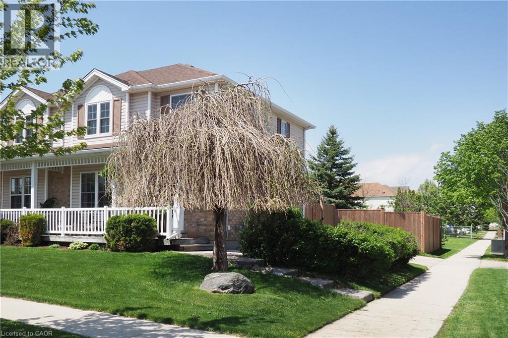 28 BRISTOW CREEK Drive thumbnail 3