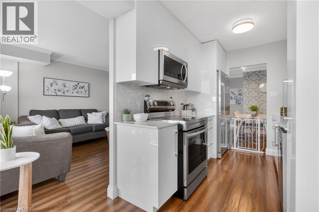 81 CHURCH Street Unit# 1408 thumbnail 19