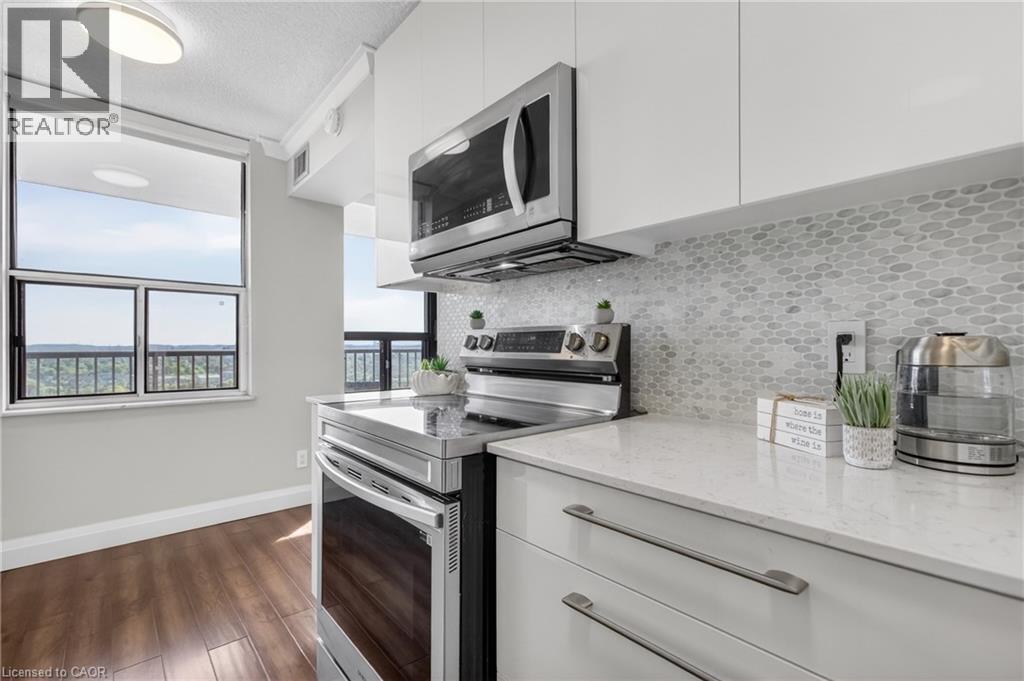 81 CHURCH Street Unit# 1408 thumbnail 22