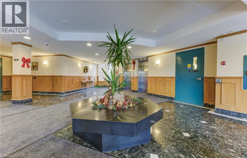 30 BLUE SPRINGS Drive Unit# 610 thumbnail 10