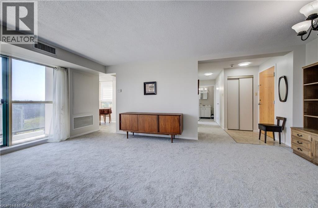 30 BLUE SPRINGS Drive Unit# 610 thumbnail 18