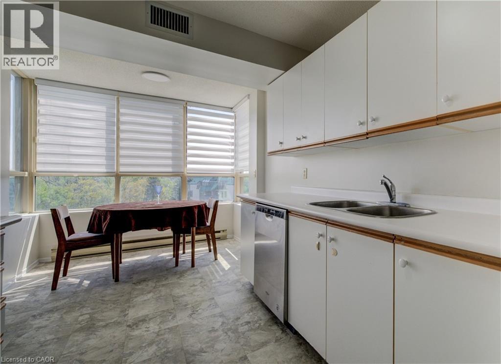 30 BLUE SPRINGS Drive Unit# 610 thumbnail 20