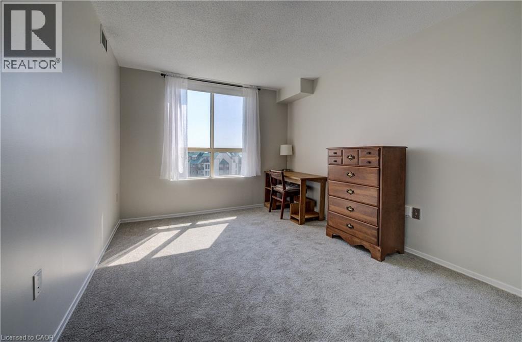 30 BLUE SPRINGS Drive Unit# 610 thumbnail 23