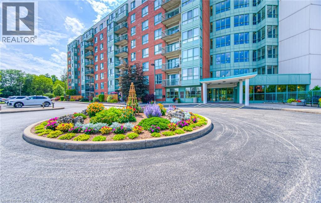 30 BLUE SPRINGS Drive Unit# 610 thumbnail 5