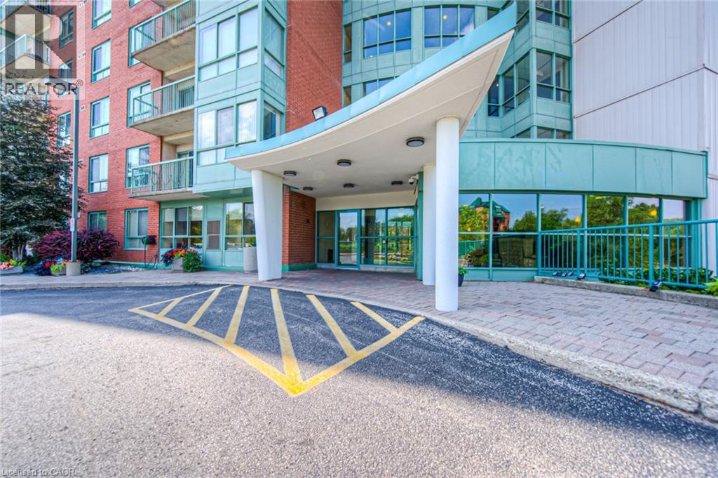 30 BLUE SPRINGS Drive Unit# 610 thumbnail 6