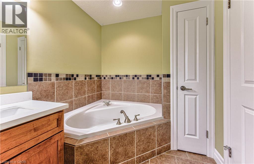 455 WESTCROFT Drive thumbnail 27