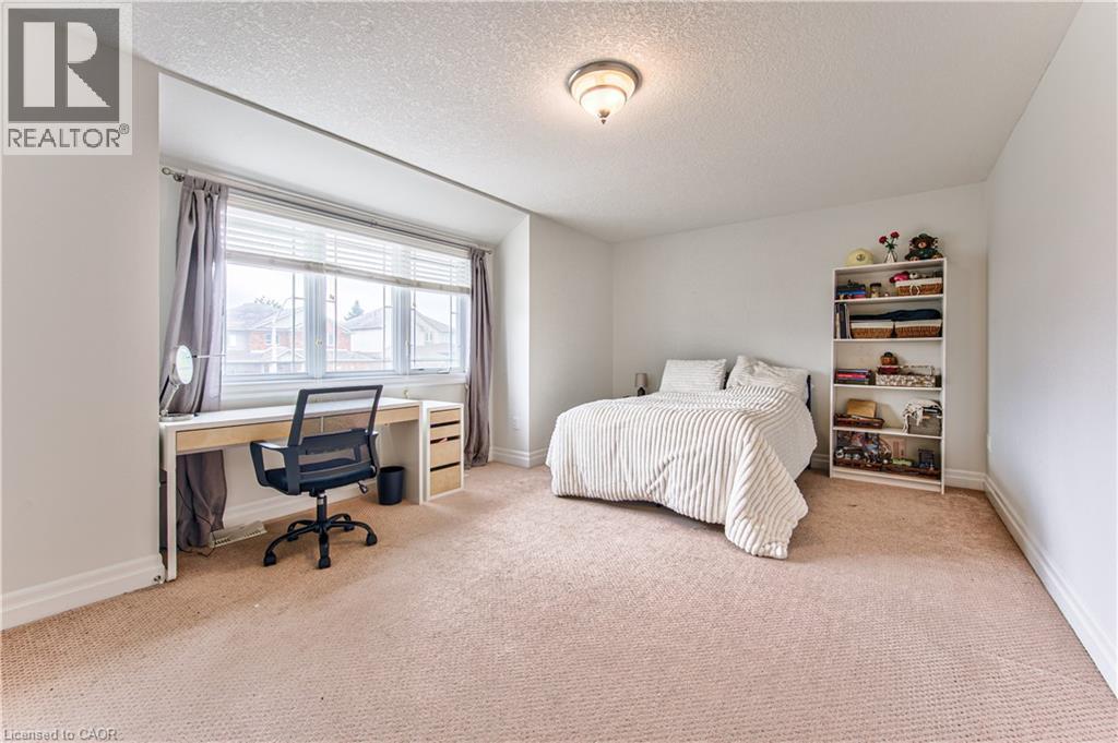 455 WESTCROFT Drive thumbnail 34