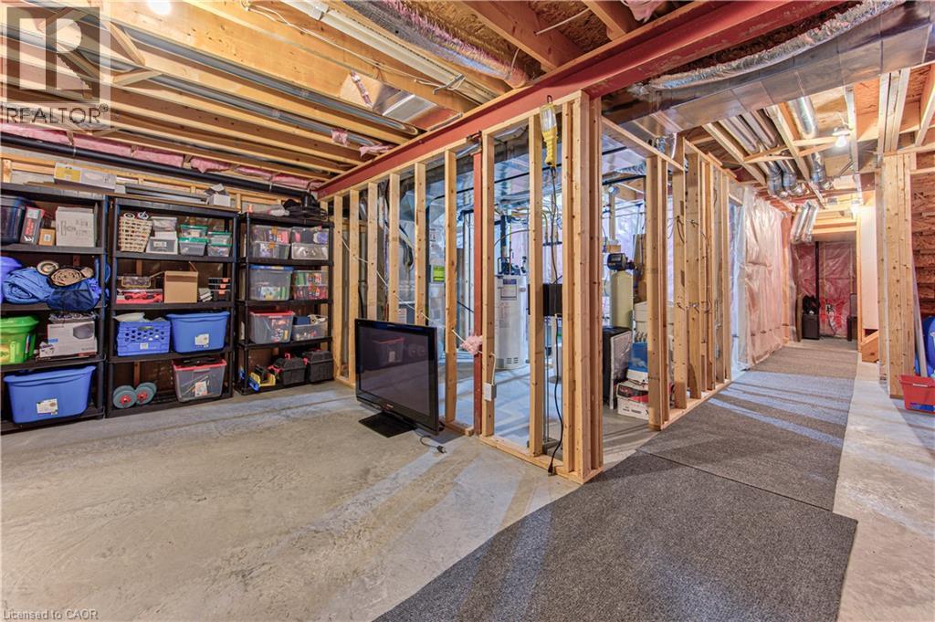 132 TEMPLEWOOD Drive thumbnail 32