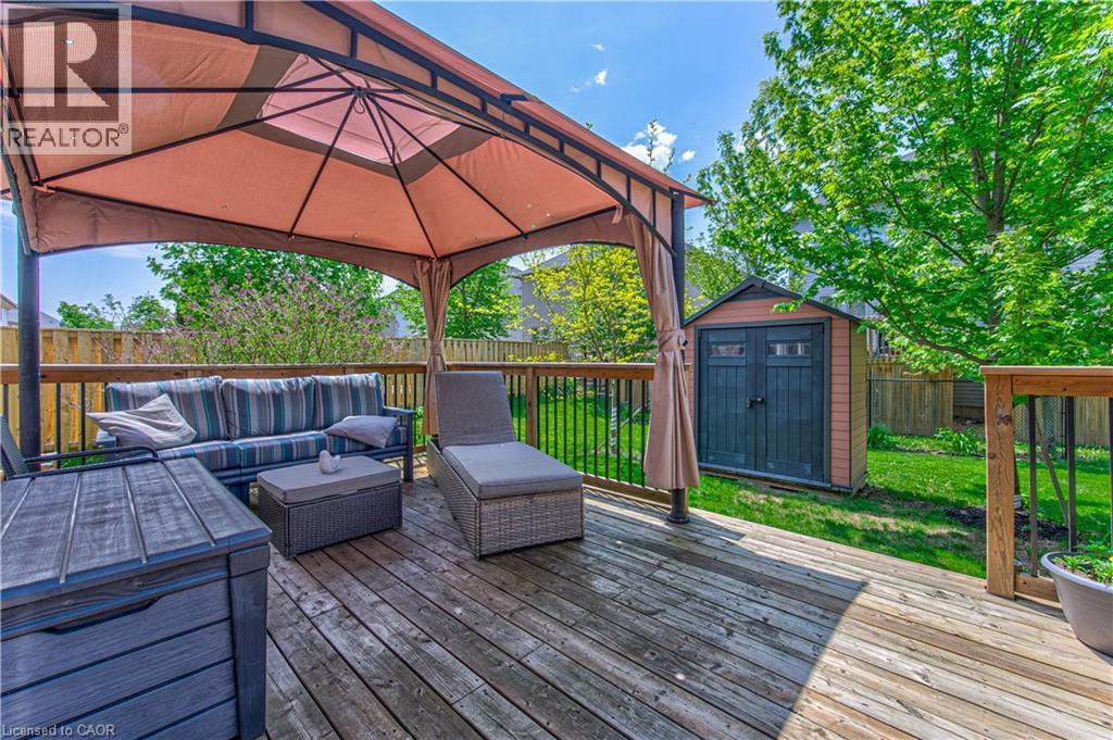 132 TEMPLEWOOD Drive thumbnail 34