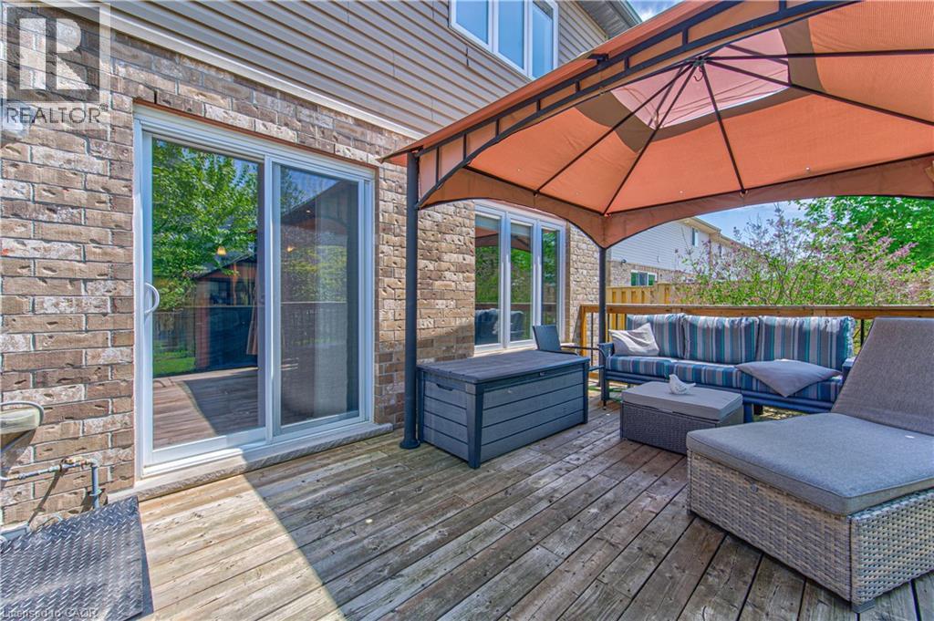 132 TEMPLEWOOD Drive thumbnail 36