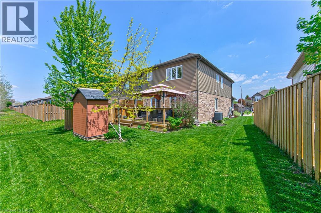 132 TEMPLEWOOD Drive thumbnail 40