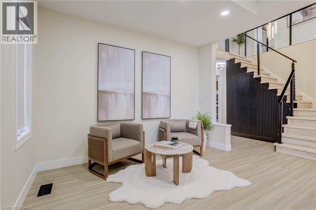 210 HAWKSWOOD Drive thumbnail 11