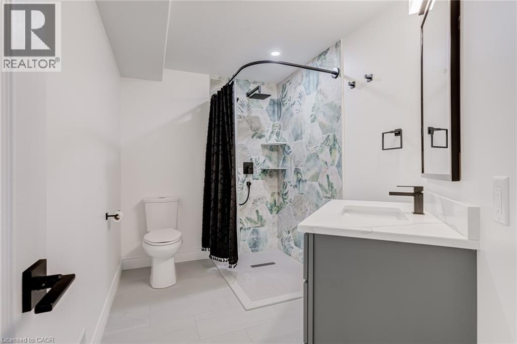 210 HAWKSWOOD Drive thumbnail 45