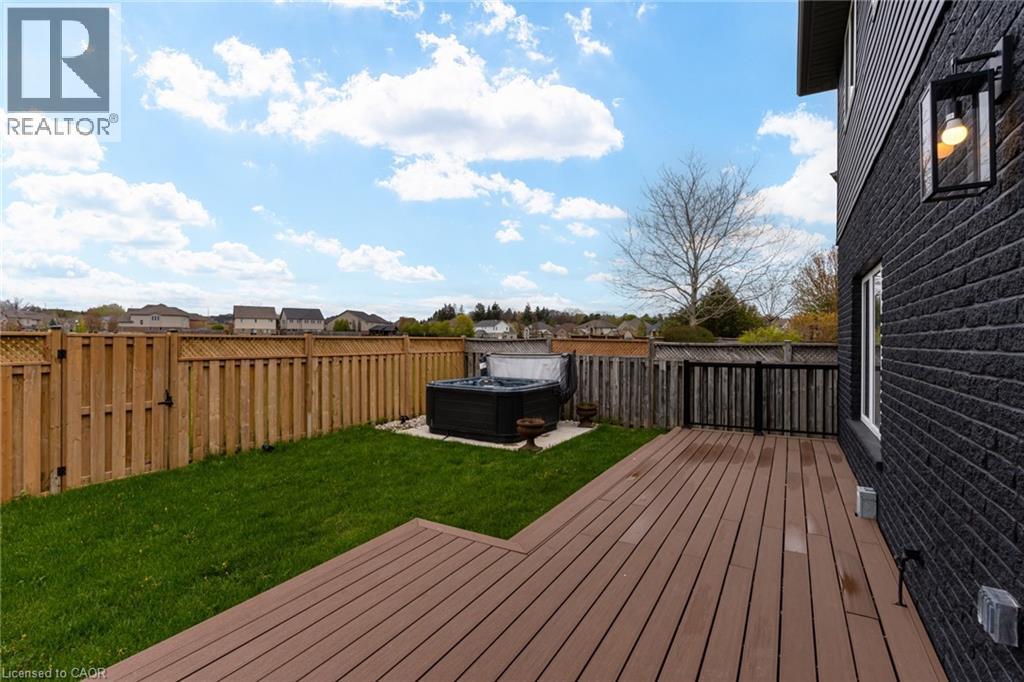 210 HAWKSWOOD Drive thumbnail 47