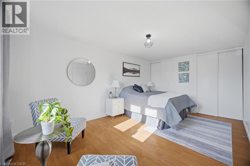 10 RISTAU Crescent thumbnail 17