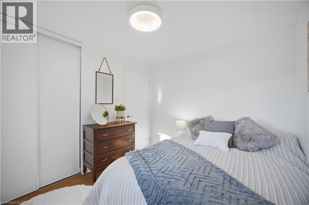 10 RISTAU Crescent thumbnail 20