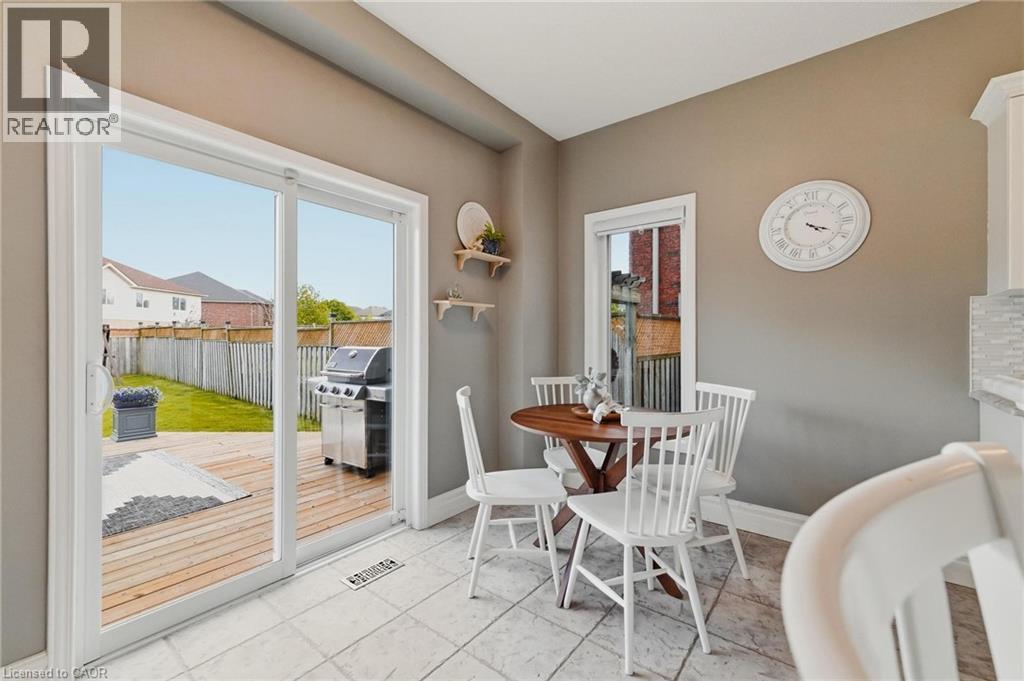 606 DOON SOUTH Drive thumbnail 19