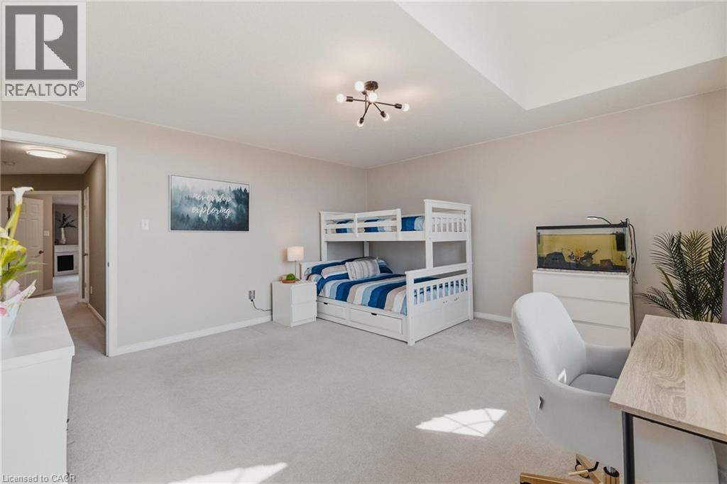 606 DOON SOUTH Drive thumbnail 34