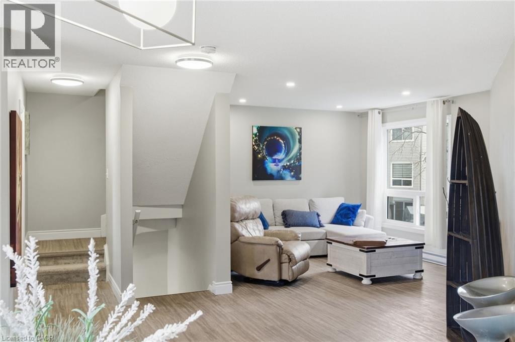 60 ELMSDALE Drive Unit# 46 thumbnail 19