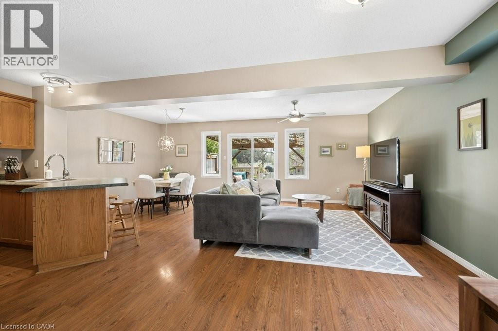 76 STIEFELMEYER Crescent thumbnail 11