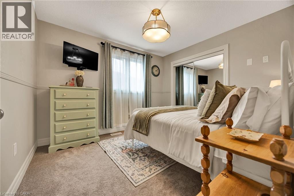 71 BIRKINSHAW Road thumbnail 24