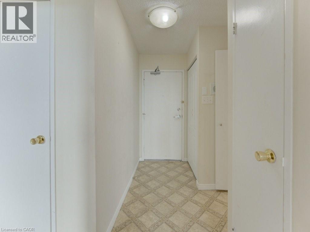 225 HARVARD Place Unit# 1711 thumbnail 12