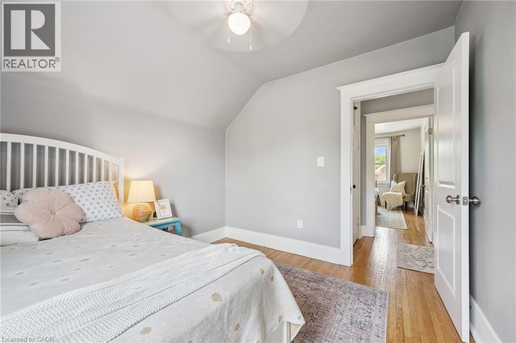 793 BELMONT Avenue W thumbnail 25