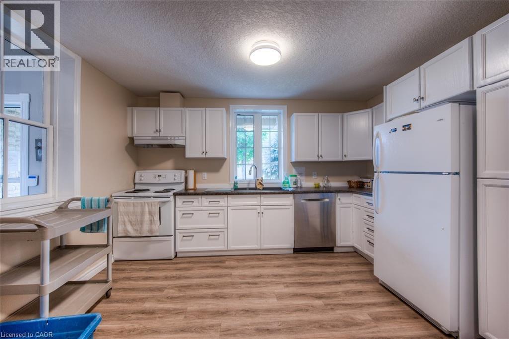 350 DOON VALLEY Drive Unit# 1F thumbnail 48