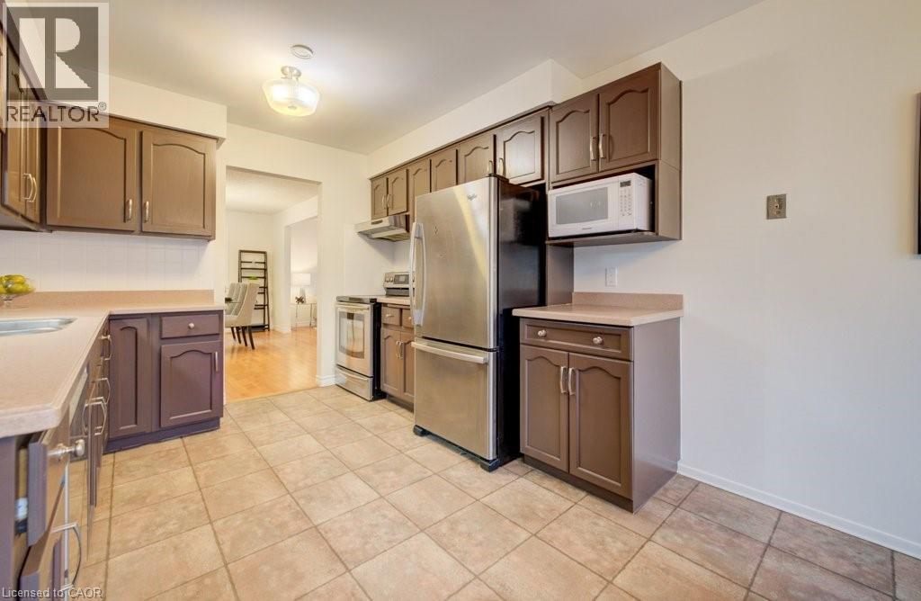 467 REDFOX Road thumbnail 18