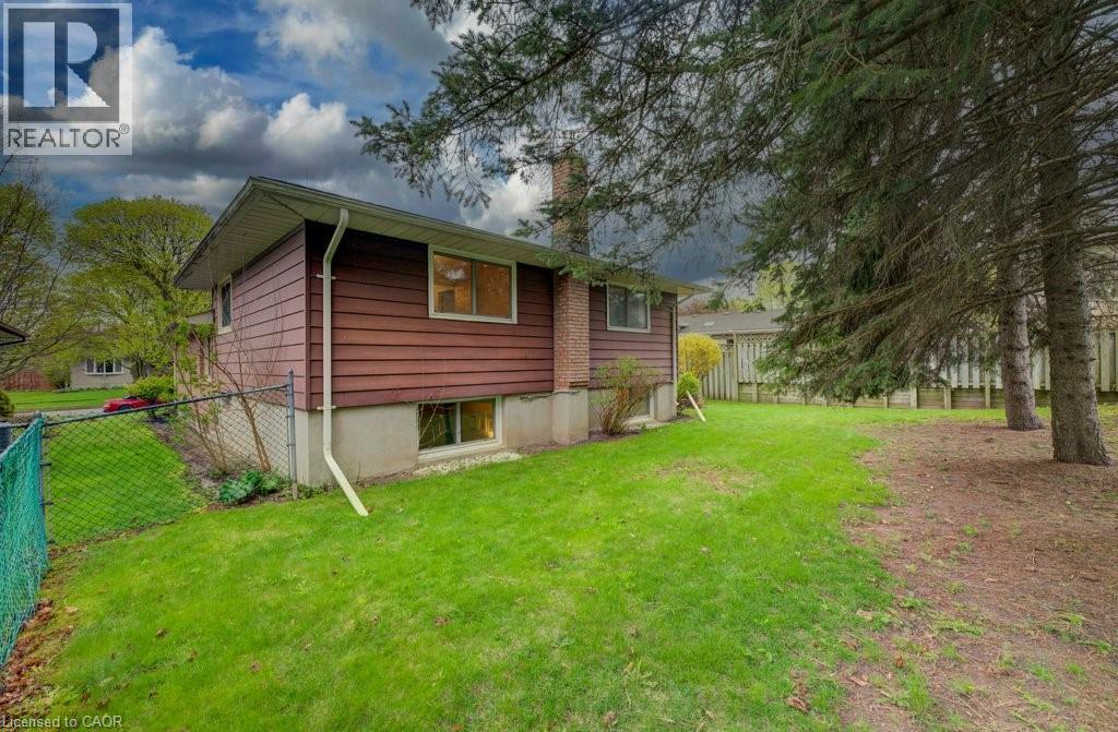 467 REDFOX Road thumbnail 44