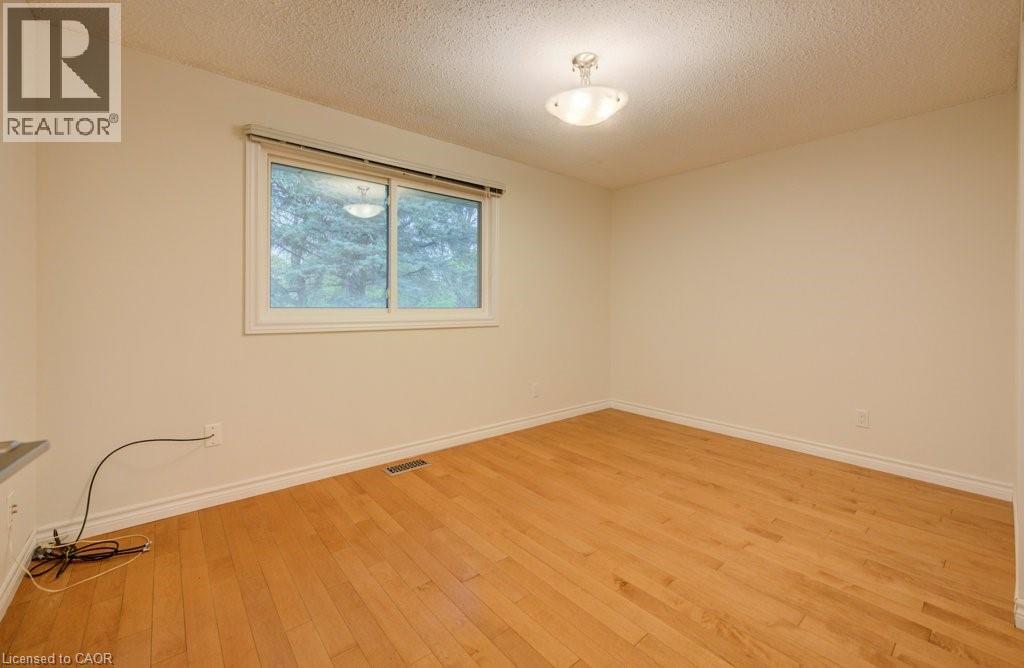 467 REDFOX Road thumbnail 26