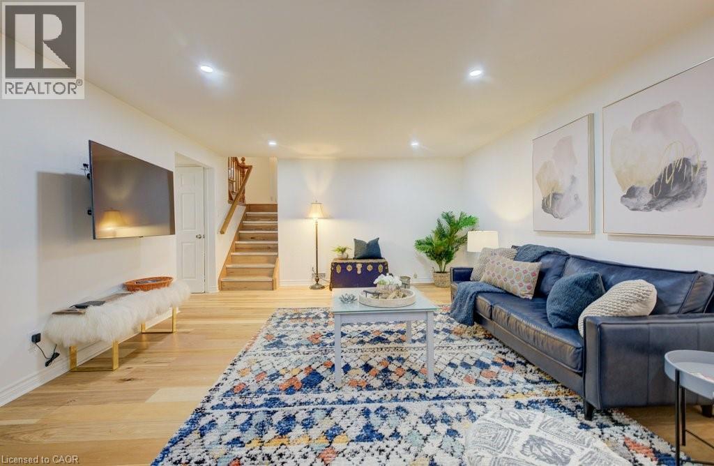 467 REDFOX Road thumbnail 35