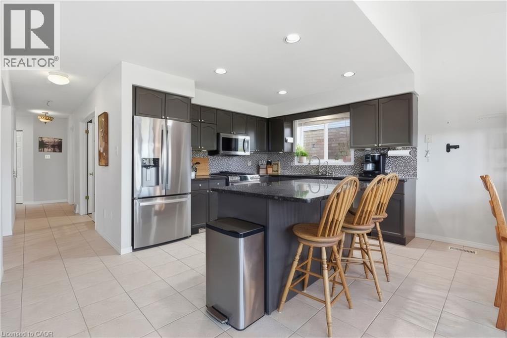 195 GREEN VISTA Drive thumbnail 16