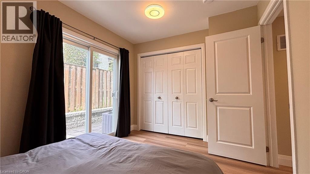 122 COURTLAND Avenue E Unit# 1 thumbnail 9