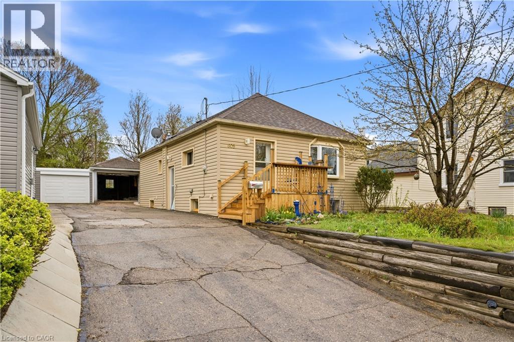609 GUELPH Street thumbnail 38