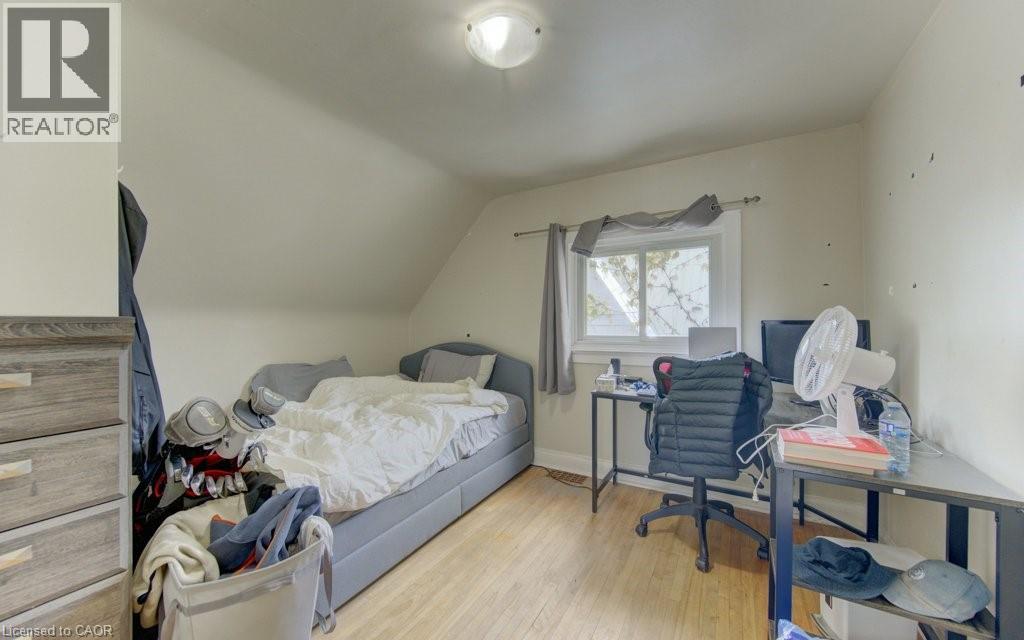 8 MARSHALL Street thumbnail 10