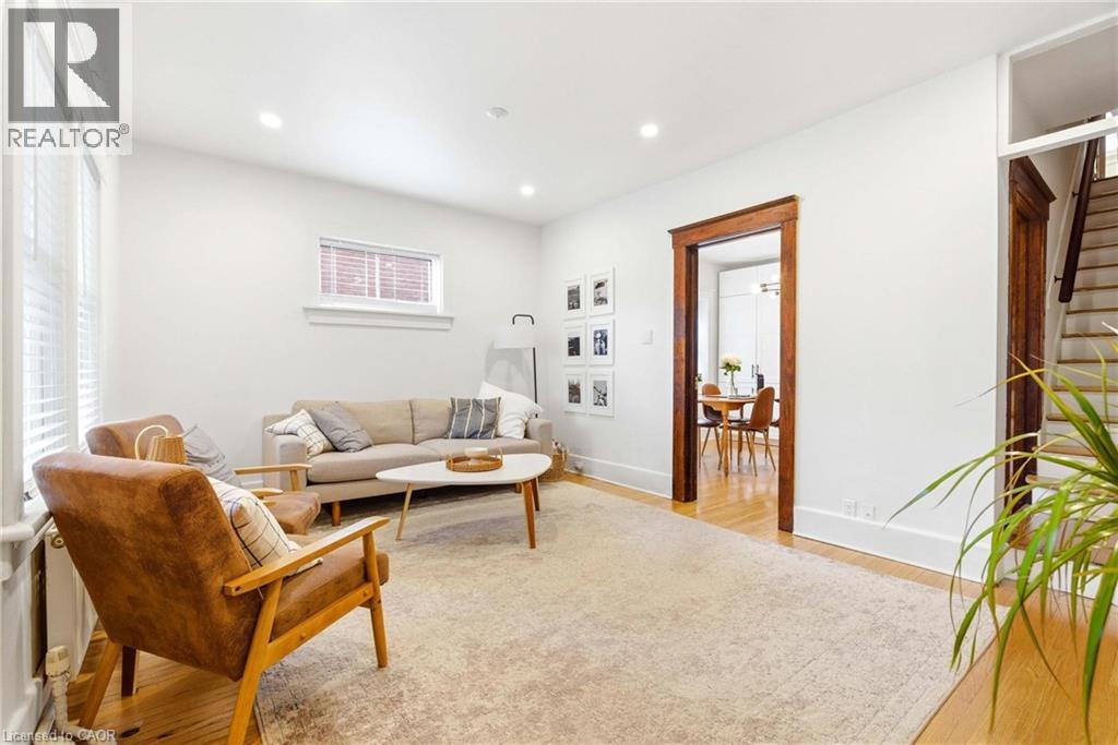 36 LOUISA Street thumbnail 6