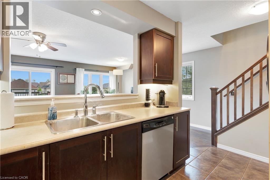 935 ZELLER Crescent thumbnail 13