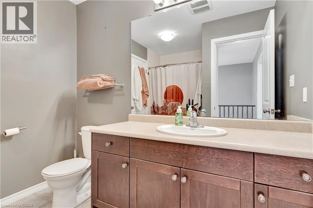 935 ZELLER Crescent thumbnail 27