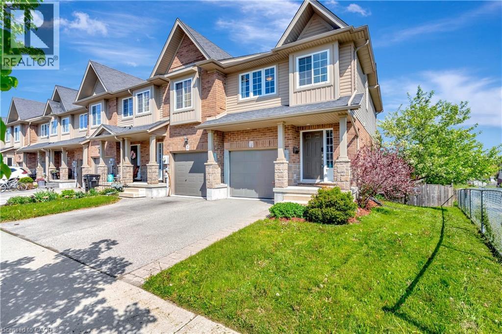 935 ZELLER Crescent thumbnail 3
