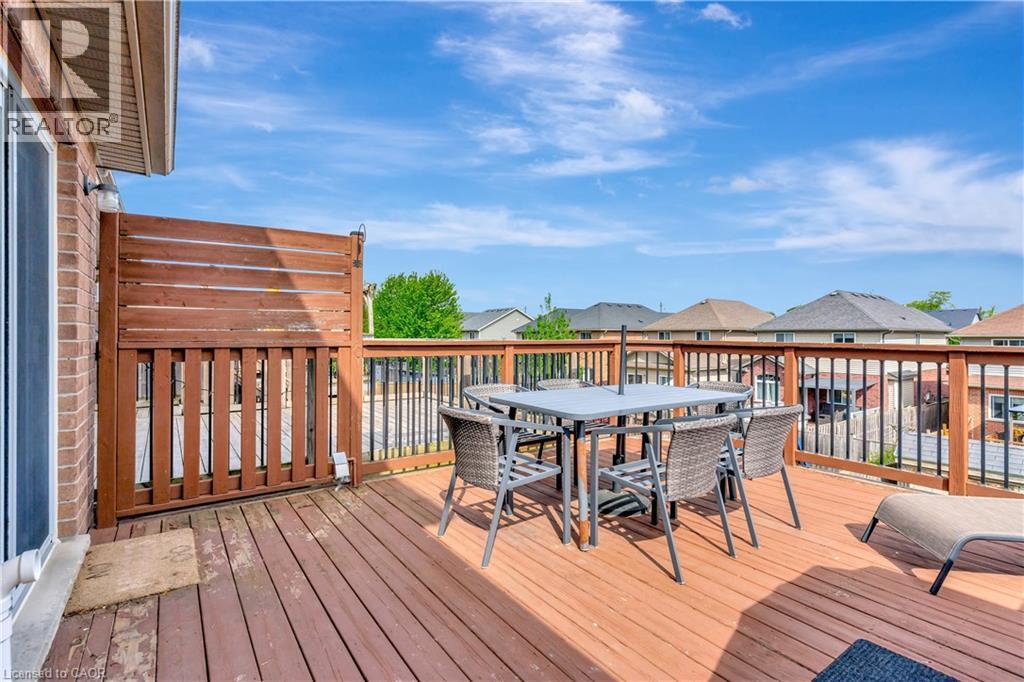 935 ZELLER Crescent thumbnail 39