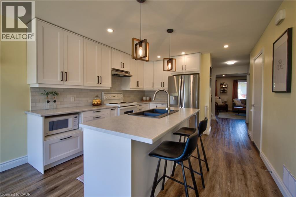 6 MARCON Court thumbnail 5